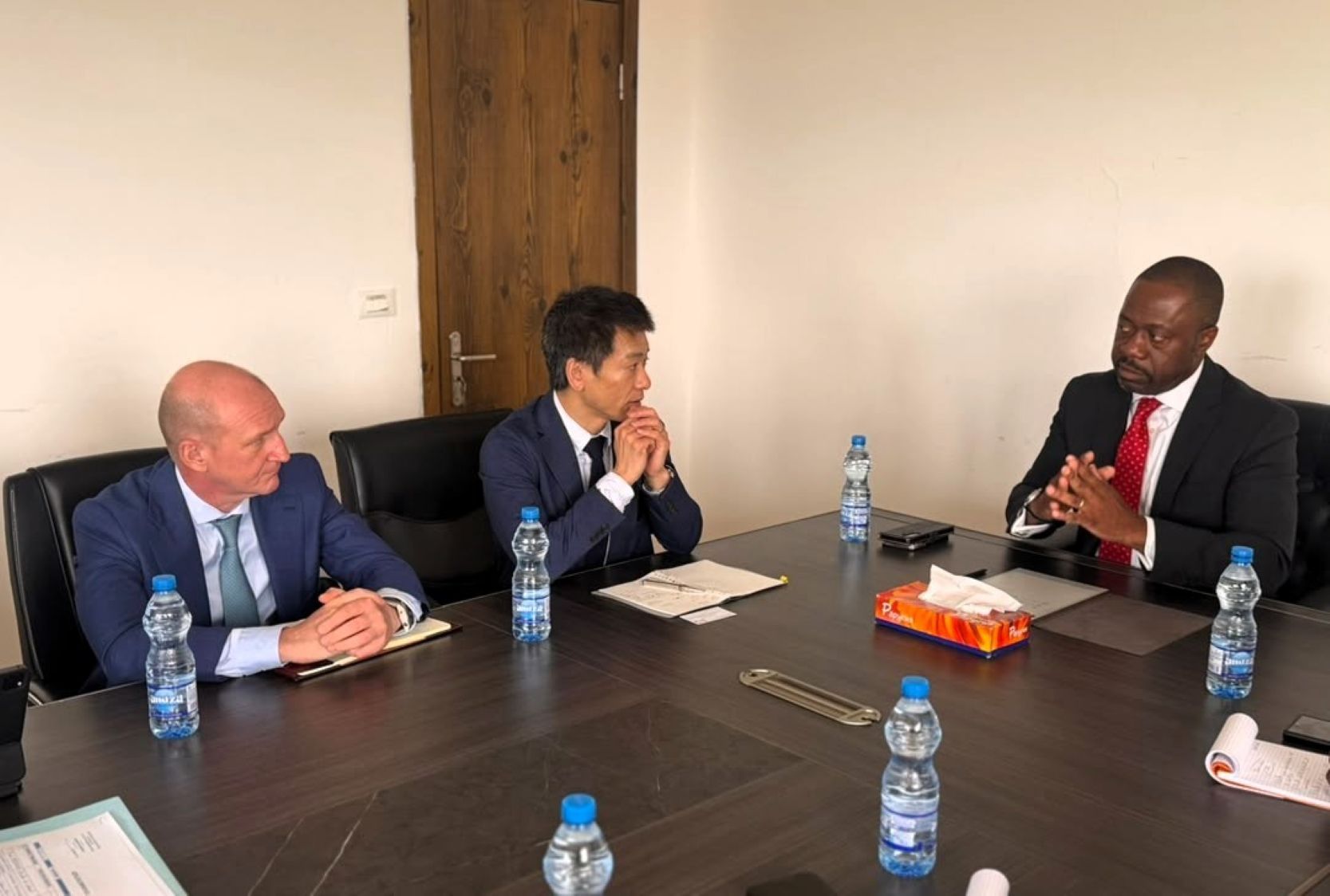 LE GABON ET LE GROUPE BANQUE MONDIALE RENFORCENT LEUR DIALOGUE POUR ACCÉLÉRER LA TRANSFORMATION DES CHAÎNES DE VALEUR AGRICOLES